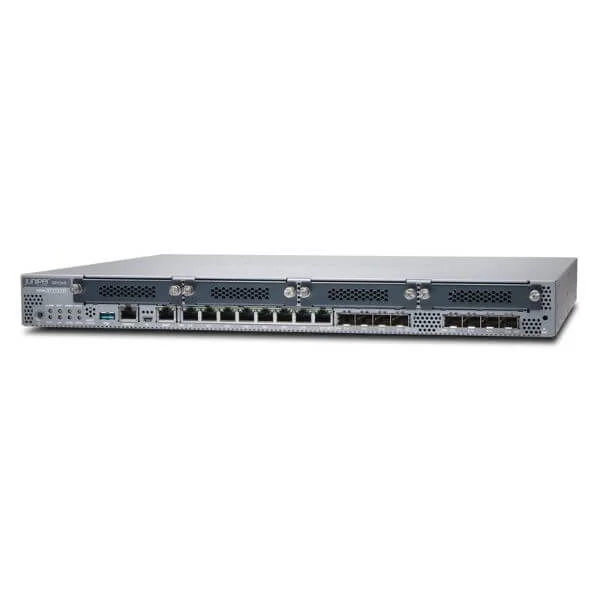 SRX345 Services Gateway includes hardware (16GE, 4x MPIM slots, 4G RAM, 8G Flash, power supply, cable and RMK) and Junos Software Enhanced (Firewall, NAT, IPSec, Routing, MPLS, Switching and Application Security).